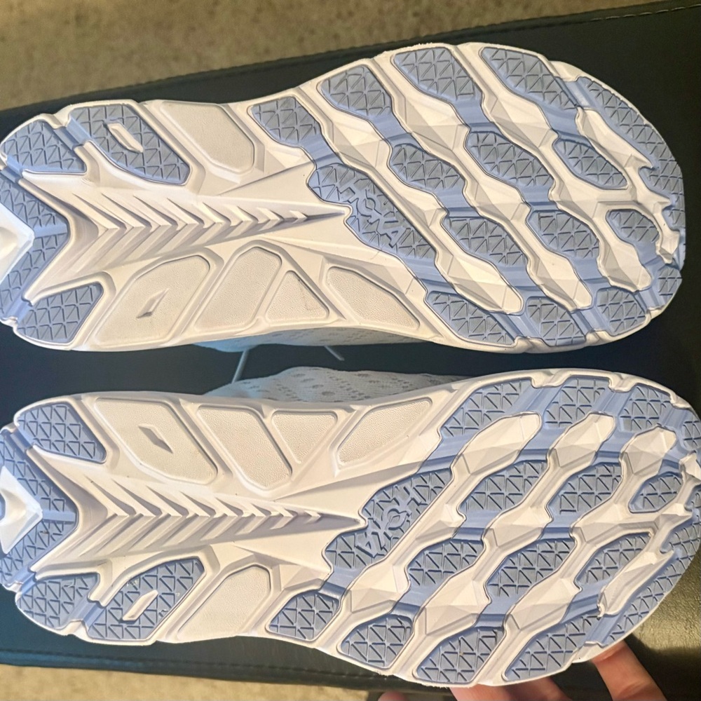 Hoka Men’s Clifton8 White and Lavender Athletic Shoes sz 8D - Picture 9 of 12